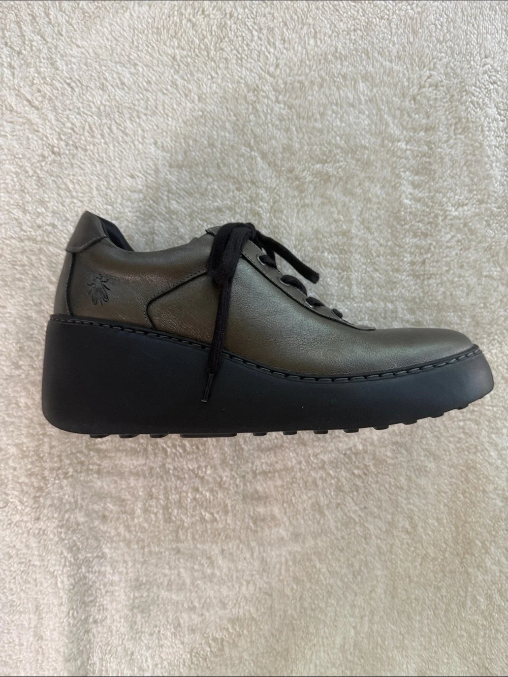 Fly London Womens’s Graphite Leather Wedge Lace-Up Sneaker EUR 40